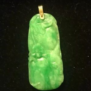 Vintage Genuine Natural Jade 18KT Gold Pendant